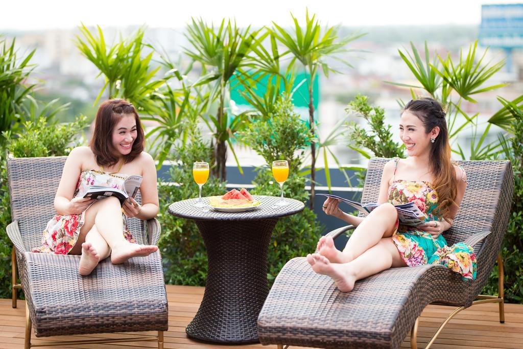 Villa Baron Sha Plus Нонтабури Екстериор снимка